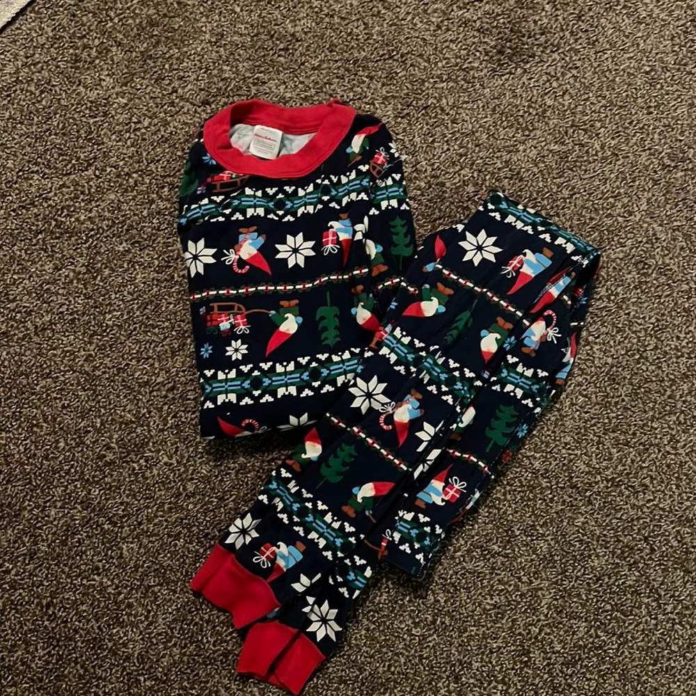 Hanna Anderson gnome Christmas pajamas